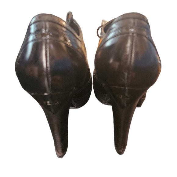 Fendi Lace-up Booties - Picture 4 of 8